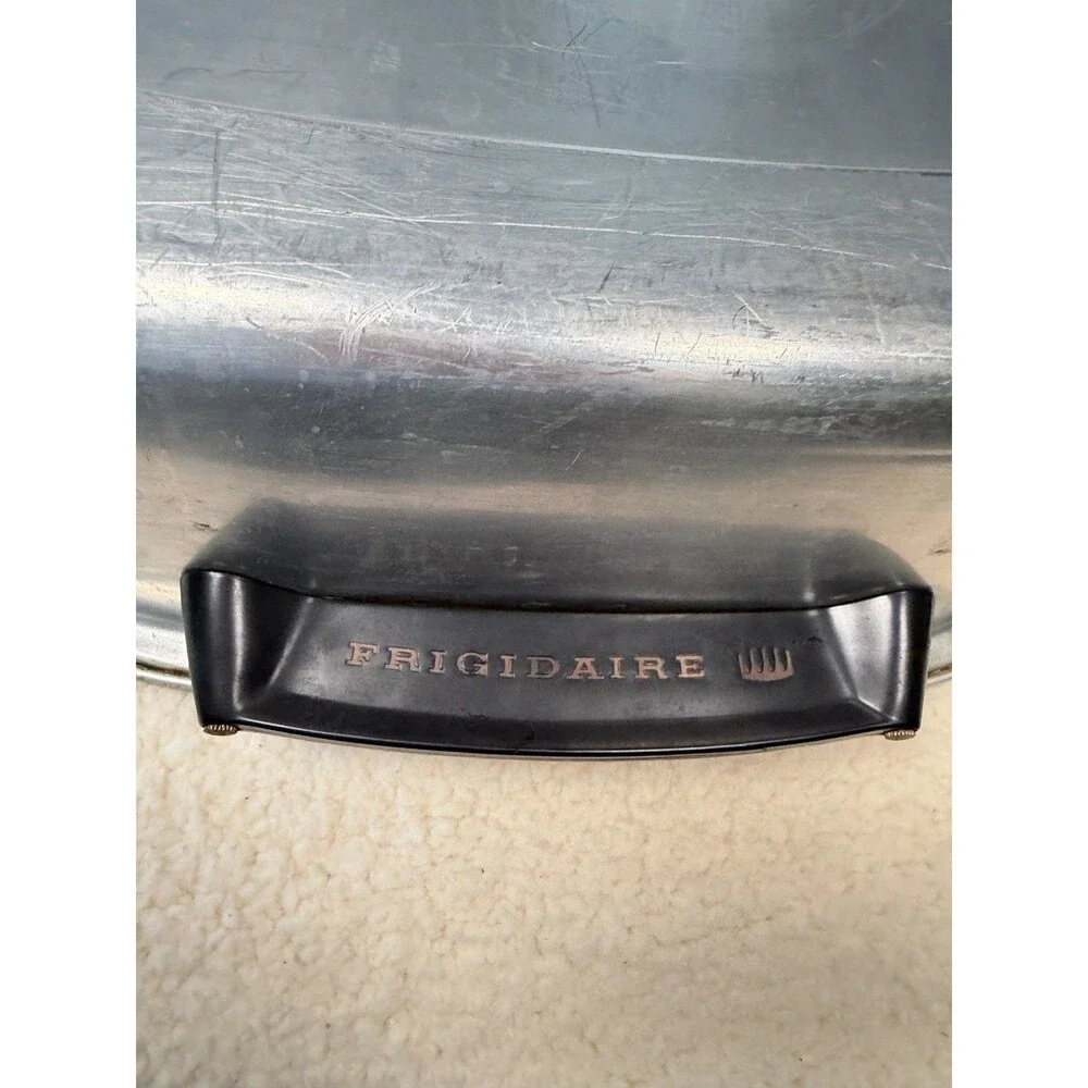Frigidaire Radiant-Wall Spatter-Free Broiler Grill Vintage Aluminum Pan